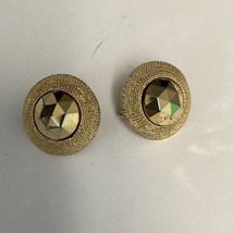 Vintage Crown Trifari Gold Tone Clip-On Earrings - £19.42 GBP