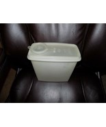 Vintage Tupperware Cereal &amp; Dry Food Keeper #469-2, #470-6 Sheer EUC - $522.42 MXN