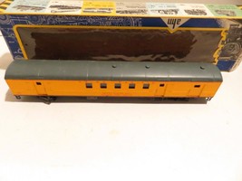 HO TRAINS AHM 1930&#39;S UNION PACIFIC RPO CAR- LATCH COUPLERS LN- BXD- S36C - $14.20