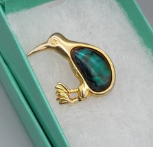 Kiwi Bird Brooch Pin Jade Green Stone Gold Tone Small shiny - £11.65 GBP