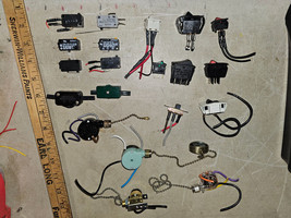 23SS74 ASSORTED ELECTRICAL SWITCHES: ROCKERS, PULL CHAINS, MOMENTARIES, ... - $9.44