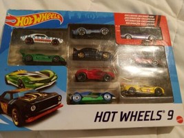 HOT WHEELS -  EXCLUSIVE DECORATION 9 GIFT PACK SET NEW - $7.69
