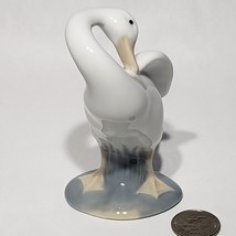 Lladro Preening Goose Elongated Long Neck Porcelain 4.25&quot; Figurine Duck ... - £17.54 GBP