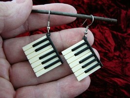 (M-322-D) Little Mini Piano Keys Keyboard Earrings Jewelry Key Pianos Earring - £27.42 GBP