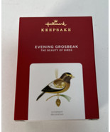 EVENING GROSBEAK BEAUTY OF THE BIRDS # 17 2021 Hallmark Ornament  New In... - £11.75 GBP