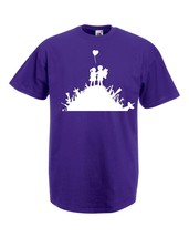 Mens T-Shirt Banksy Street Art Graffiti, Warfare Children Playground Shirt - £19.10 GBP