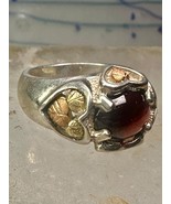 Black Hills Gold ring Art Garnet Heart Leaves band size 5.75 pinky sterl... - $205.62 CAD