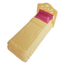 2002 Fisher Price Sweet Streets Dollhouse Hotel Playset Twin Bed Furnitu... - $93.68 MXN