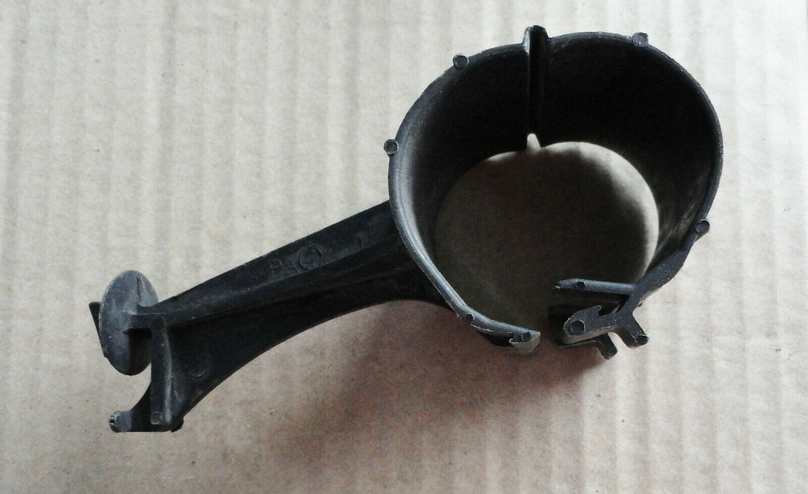 93-97 LT1 Camaro Firebird Trans Am Air Intake Duct Baffle to Fan Shroud ... - $10.00