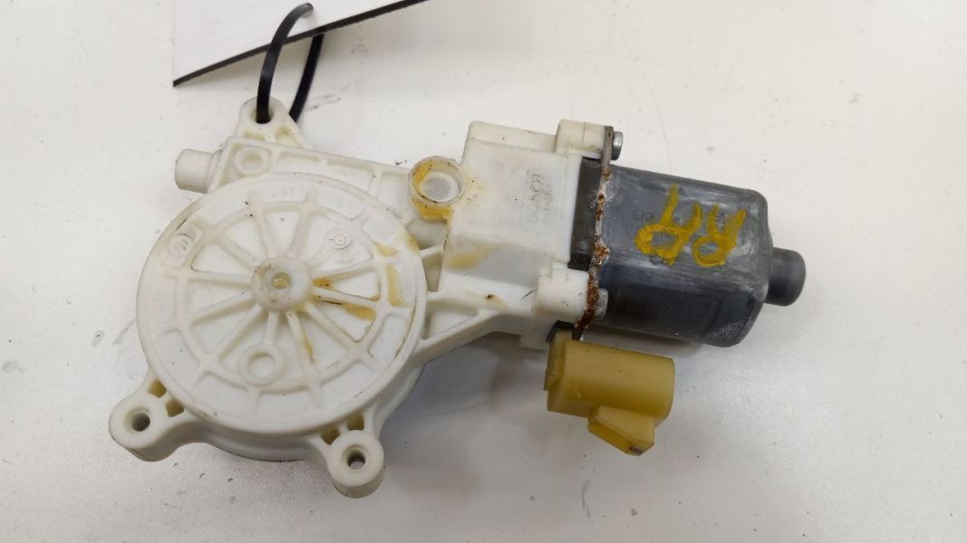 Passenger Right Rear Back Power Window Motor Fits 08-12 Chevy Malibu - $29.96
