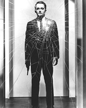 Man From U.N.C.L.E. Robert Vaughn By Mirror 16X20 Canvas Giclee - £55.46 GBP