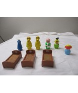 Vintage Fisher Price Little People Sesame Street 6 Figures 3 beds - $936.77 MXN