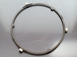 Genuine GE JVM1440BD 001 microwave original turning plate roller ring be... - $17.77