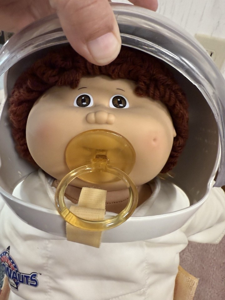 Cabbage Patch Kids 1986 YOUNG ASTRONAUT Doll  Rocket Ship US Flag vintage Retro Item image 2
