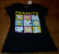 Women&#39;s Teen Peanuts Snoopy Charlie Brown T-shirt Xs New w/ Tag - £14.87 GBP