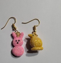 Peep Chick And Bunny Earrings Gold Tone Wire Kids Holiday Easter - £6.79 GBP