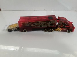 2008 Hot Wheels Motorsports Truck Transportation Motor Sports - $15.50