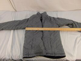 Light Gray Black Small (4-6) Children Youth Winter Jacket Broken Zipper ... - $13.39 CAD