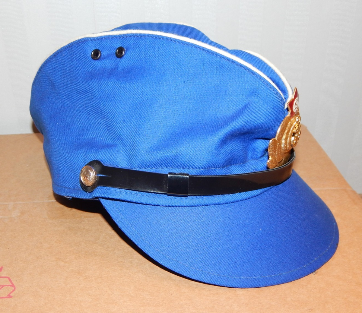 Full-size item image
