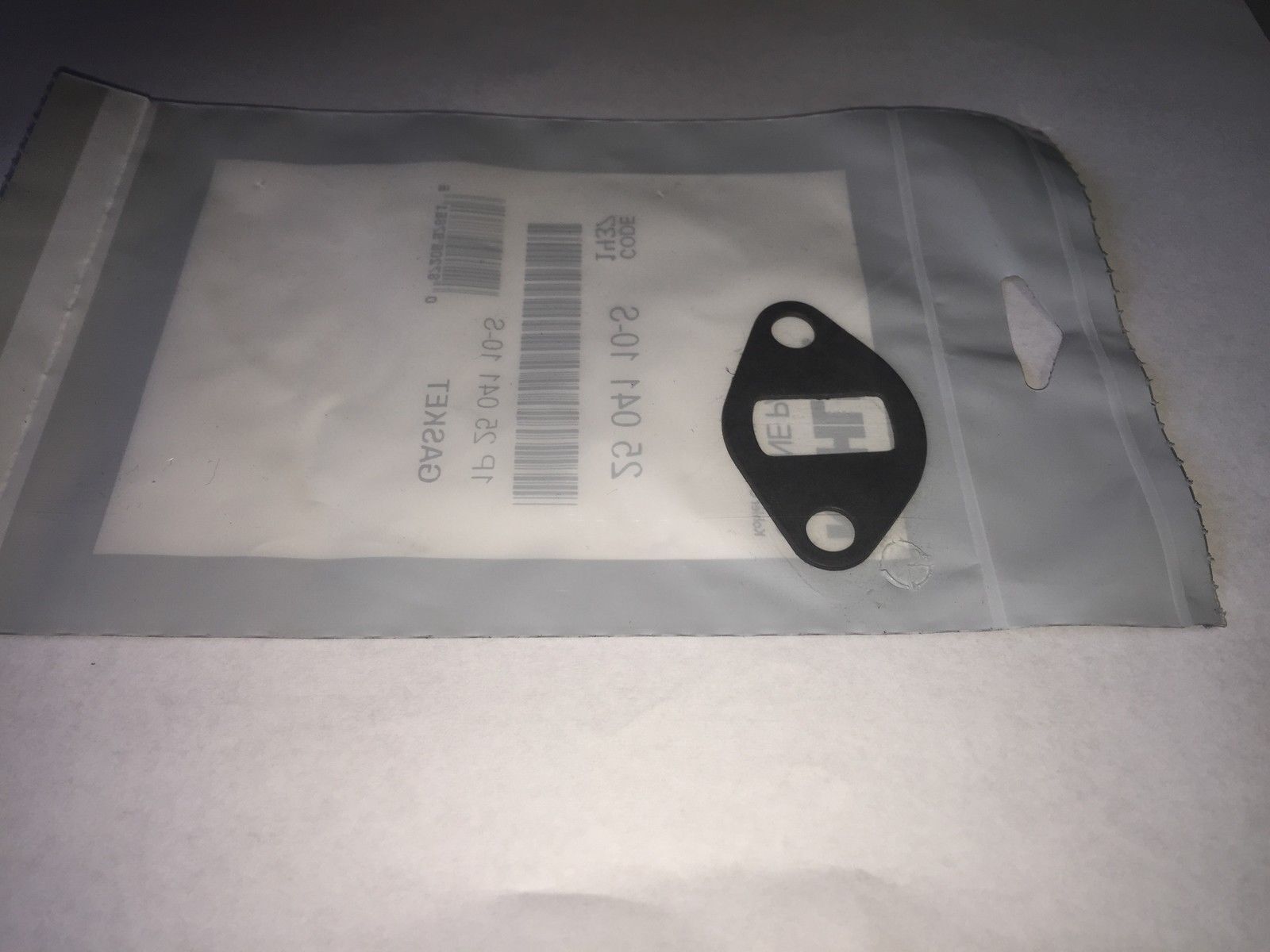 Genuine OEM Kohler Fuel Pump Gasket 4704104S, 25 041 10-S, 2504110S *NEW* - $4.46