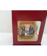 Vintage Hummelwerk Christmas 1979 first annual edition ornament Mary and... - $19.10