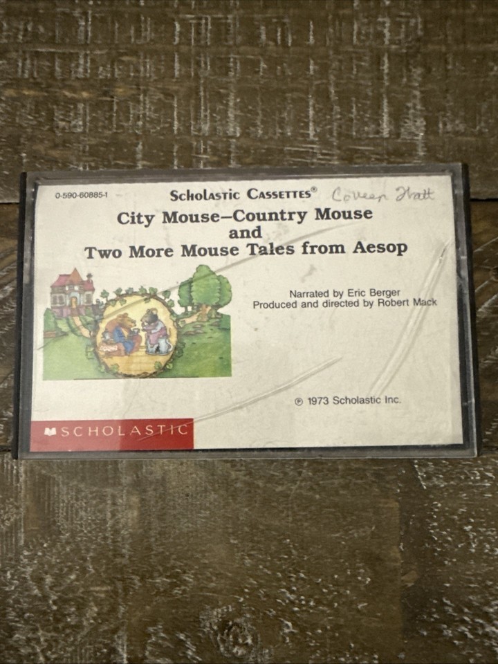 Scholastic City Mouse Country Mouse Book On Cassette - $285.88
