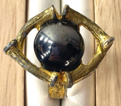 Costume Gold Tone Ring Black Obsidian Stone Size 8 or 8.25 - £10.04 GBP