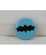 Vintage Batman Pin - Cllassic Blue Bat Logo - Metal Pin  - $33.29 CAD
