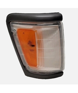 92-95 TOYOTA PICKUP DRIVER SIDE PARK / CLEARANCE LIGHT (4WD) - $35.00