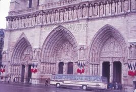 35 mm color slide * Ekta Chrome 1969 NOTRE DAME de PARIS bus EXPRESS at SEA - $4.95