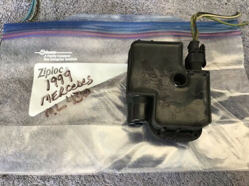 99 00  MERCEDES E320/ML430  IGNITION COIL A0001587303 0221503012 OEM - $10.89