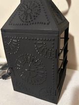 Farmer's Lantern Light in Textured Black Tin - ELECTRIC image 6