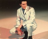 Elvis Presley Magazine Pinup Elvis In Suit - $3.95
