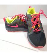 NIKE MAK girls sz 6Y 6 YOUTH Athletic Sneaker running Shoes neon pink ye... - $45.00