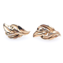 Crown Trifari Goldtone Leaf Earrings Twisted Cip On 1-1/4&quot; - £10.89 GBP