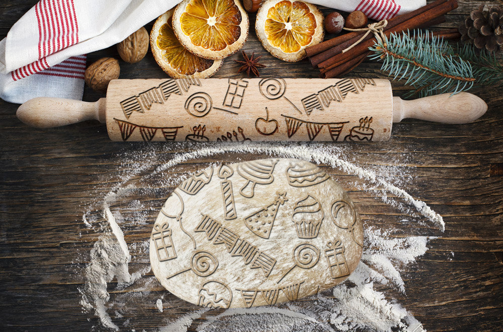 Engraved rolling pin.BIRTHDAY.Original shape. ACCESSORIES pattern.Laser Engraved - £21.97 GBP