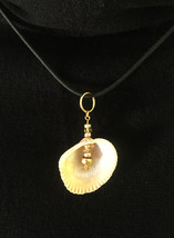 Ephemeral Sea Shell Pendant Necklace (19.42) - $20.00