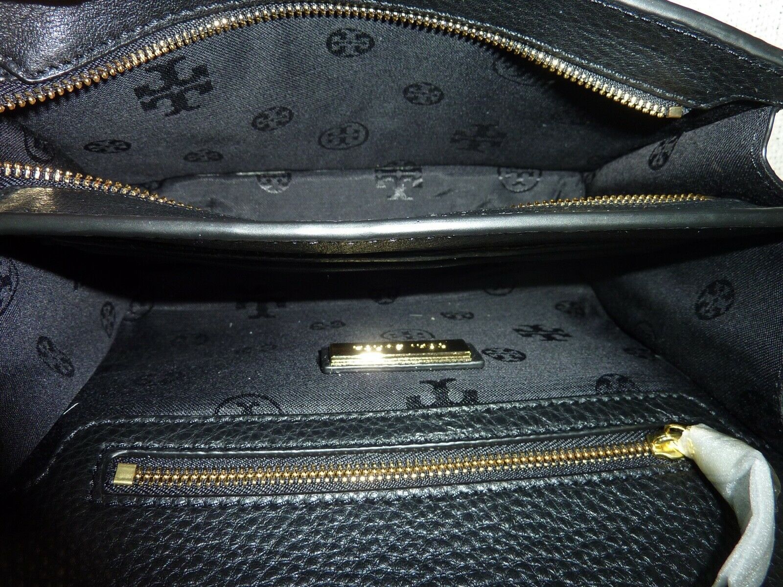 NEW Tory Burch Black Leather Britten Combo Cross Body bag/Clutch  - $425 Item image 8