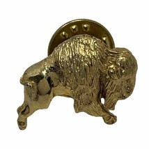 Buffalo Bison Animal Wildlife Lapel Hat Pin Pinback - £4.70 GBP