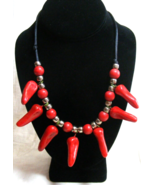 Vintage Beaded Red Pepper Corded Necklace 15-w - $922.09 MXN