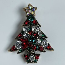 Christmas Tree Holiday Jewelry Sparkling Pin Brooch Gold Tone Red Green - £7.71 GBP