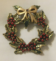 Vintage Christmas Wreath Pin Brooch Red Green Enamel Rhinestone Goldtone - $24.95