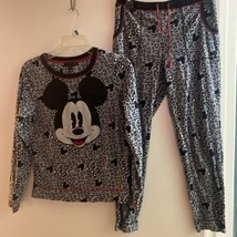 Womens Minnie Mouse Pajamas Gray Leopard Print XS Bust 34” Waist 30” Top &amp; Pants - £7.84 GBP