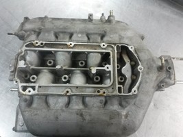 Upper Intake Manifold From 2005 Saturn Vue  3.5 - £82.24 GBP