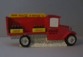 Coca-Cola Town Square Drink Bottling Company with 4 Cases 1992 - £6.73 GBP