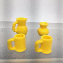 Playmobil Yellow Vase, Pitcher &amp; Cups - £3.65 GBP