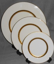 3 Pc Castleton China Golden Classic Pattern Dinner/Salad/B&amp;B Plates Made In Usa - £15.91 GBP