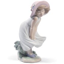 Lladro 01008630 Adorable Little Marilyn New - £191.84 GBP