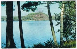 Postcard Scene At Lake Bomoseen Vermont - £2.36 GBP