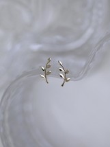 Goldtutu 2021 9k gold exquisite japanese aesthetic twig bud earrings japanese mori girl thumb200